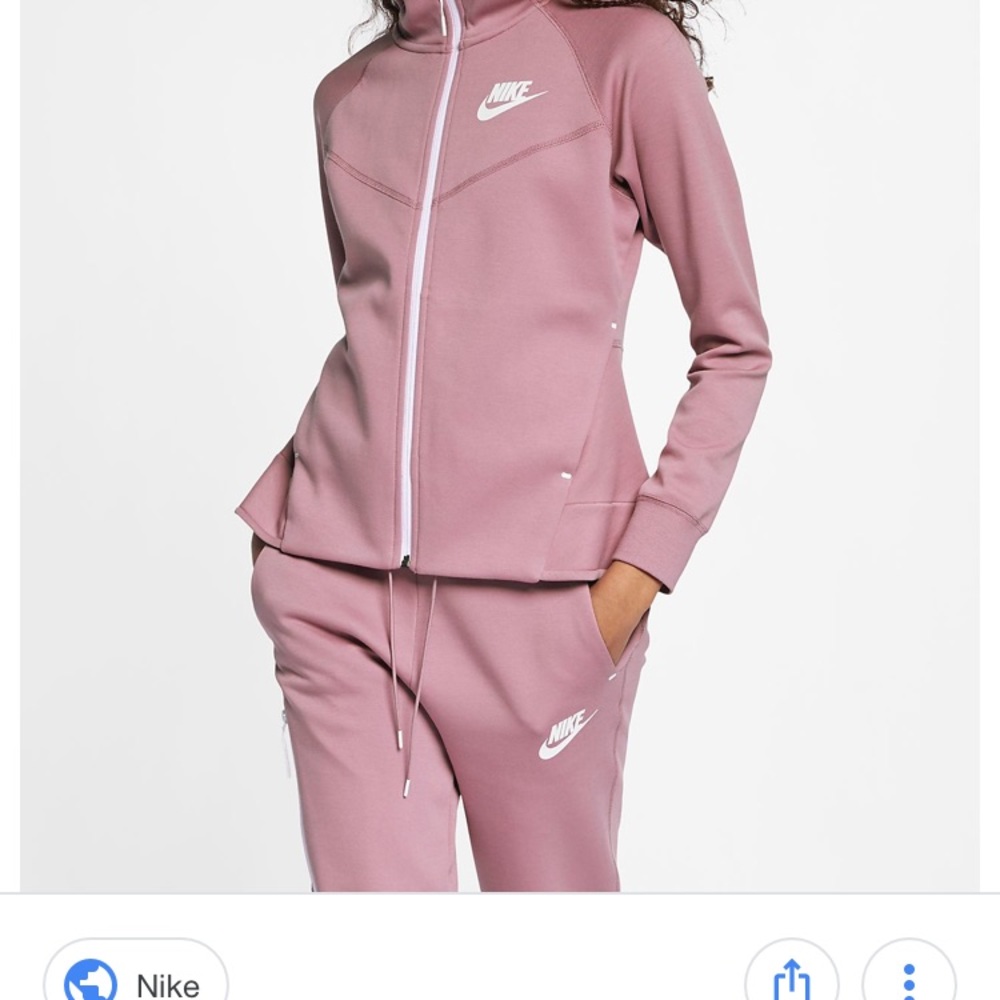 Nike women’s jacket